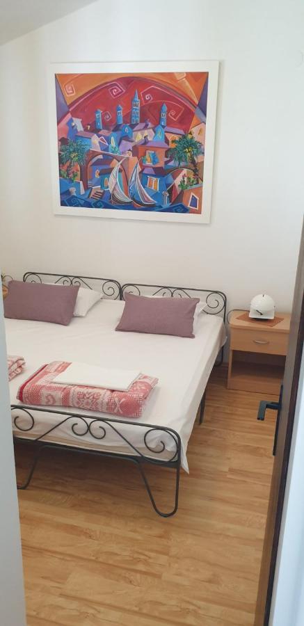 Apartment Roglic Раб Экстерьер фото