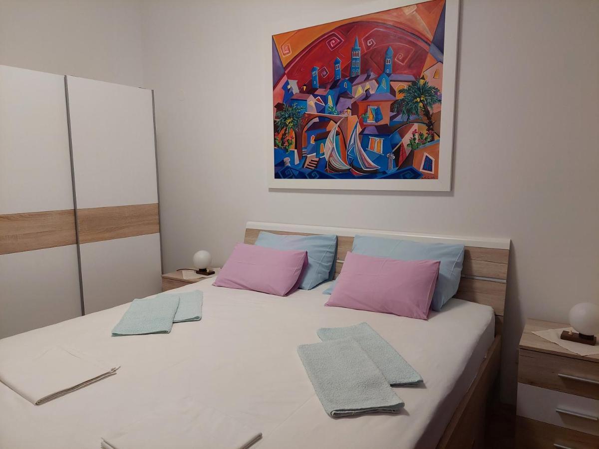 Apartment Roglic Раб Экстерьер фото